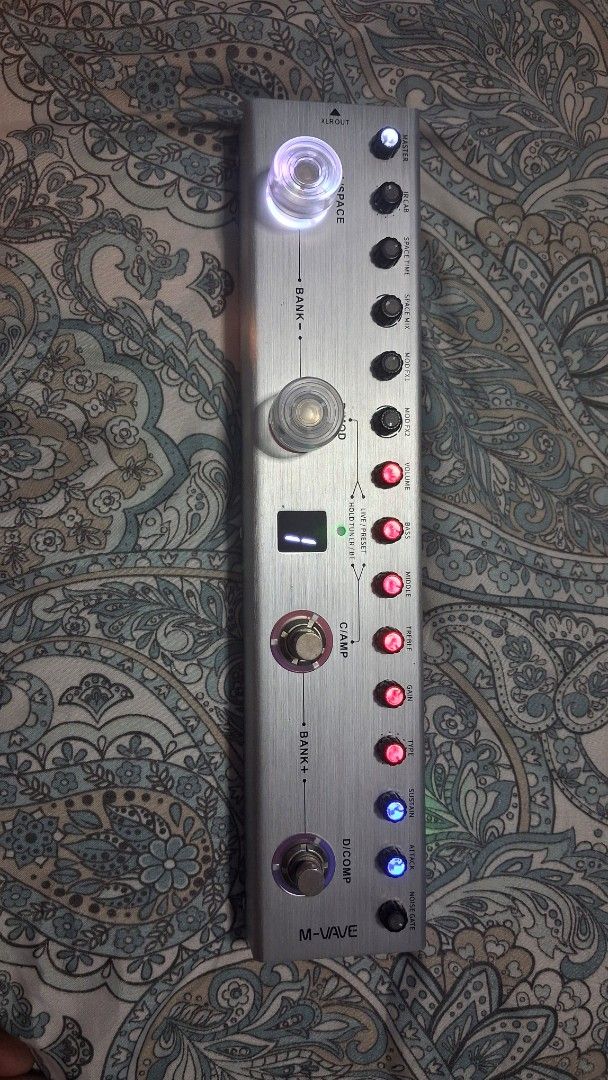 M-Wave TANK-B Guitar Multi-Effects Pedal (Category: Musical Instruments) located in Manila. Submitted by warmtree_6c8201 (Listing ID 1464041844, Image 2). Description: - M-Wave TANK-B multi-effects pedal - Controls: Master, IR Cab, Space, Mod, Delay - EQ Section: Bass, Middle, Treble - Additional Controls: Gain, Noise Gate - Built-in Tuner - USB Port for power/connection - Ideal for guitarists.