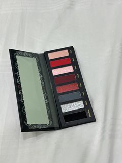 (Category: ) located in . Submitted by helpmeclearmymakeup (Listing ID 1463953817, Image 1). Description: .