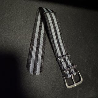 （分類：）位於 。 由 snakeinmyboot 提交（商品編號 1464043570，圖片 1）。簡介： 。