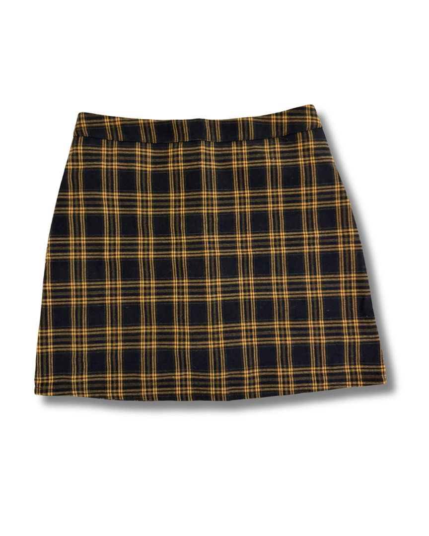 Navy and Yellow Plaid Mini Skirt (Category: Skirts) located in Subic. Submitted by ciesells (Listing ID 1463946766, Image 1). Description: Waist: 28-30 Hips: 34-36 Length: 16 - Working back zipper - With black inner mop: maya/maribank/bpi.