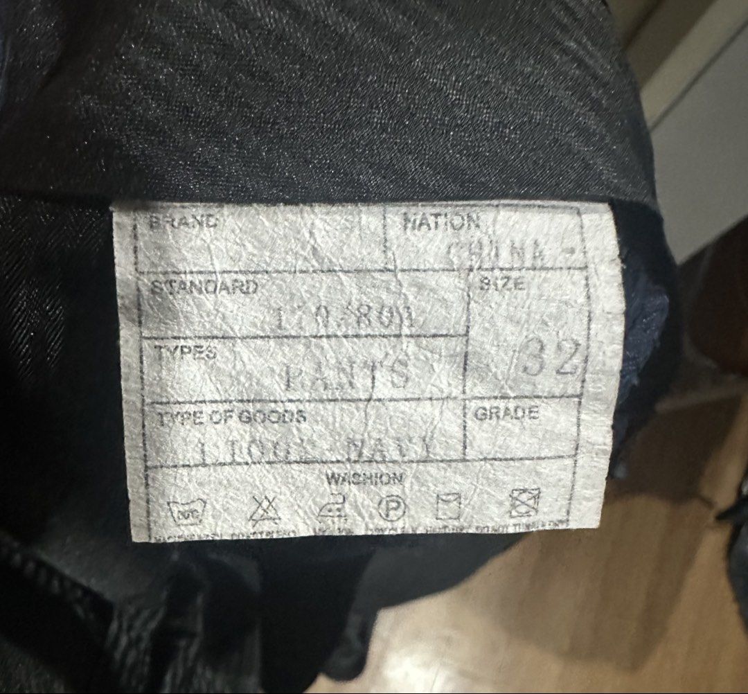Navy Blue Pants Size 32 (Category: Trousers) located in Manila. Submitted by kedno (Listing ID 1464045205, Image 2). Description: - Navy blue pants - Size 32 waist - Standard fit - Ideal for everyday wear - Button and zip closure - Two side pockets.