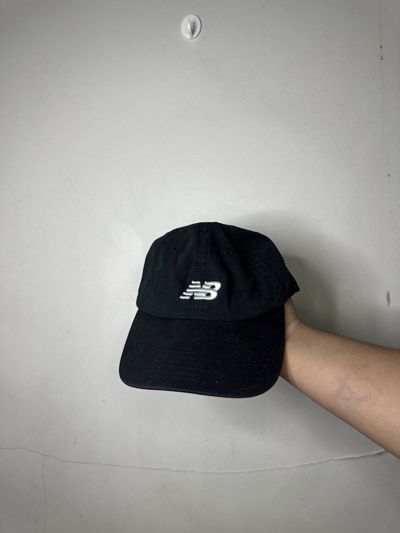 NEW BALANCE (Category: Caps & Hats) located in Molave. Submitted by thriftmate13 (Listing ID 1464077540, Image 1). Description: .