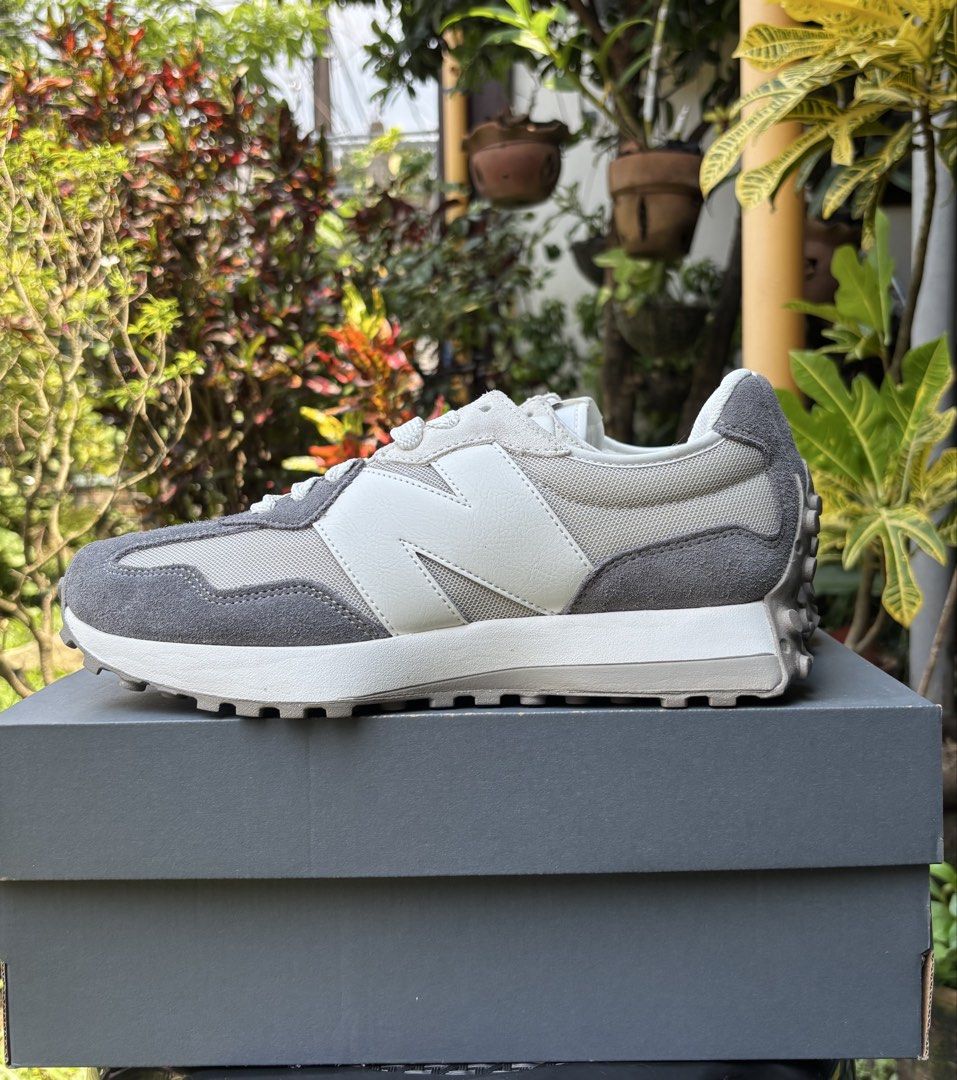 New Balance 327 Castlerock (Category: Casual Shoes) located in Quezon City. Submitted by diego_g (Listing ID 1463959562, Image 2). Description: Brand new & Original Size 9.5, 10 - 3,200 Sm fairview. Lalamove/LBC.