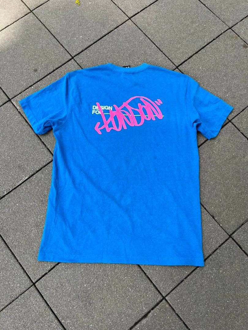 New era Graffiti Ocean Blue (Category: Activewear) located in Davao. Submitted by thriftnijanny (Listing ID 1464060123, Image 3). Description: size XL (22x30) Color rate: 9.8/10 issue: None.
