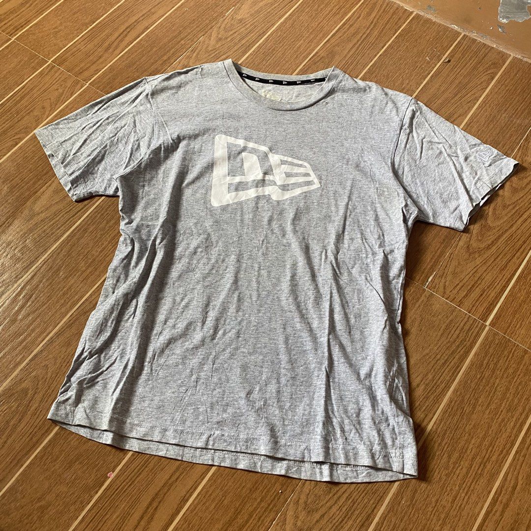 New era shirt (Category: Formal Shirts) located in Paete. Submitted by fat.archives (Listing ID 1464085527, Image 1). Description: Dimes Bust 19 Length 27 +sf.