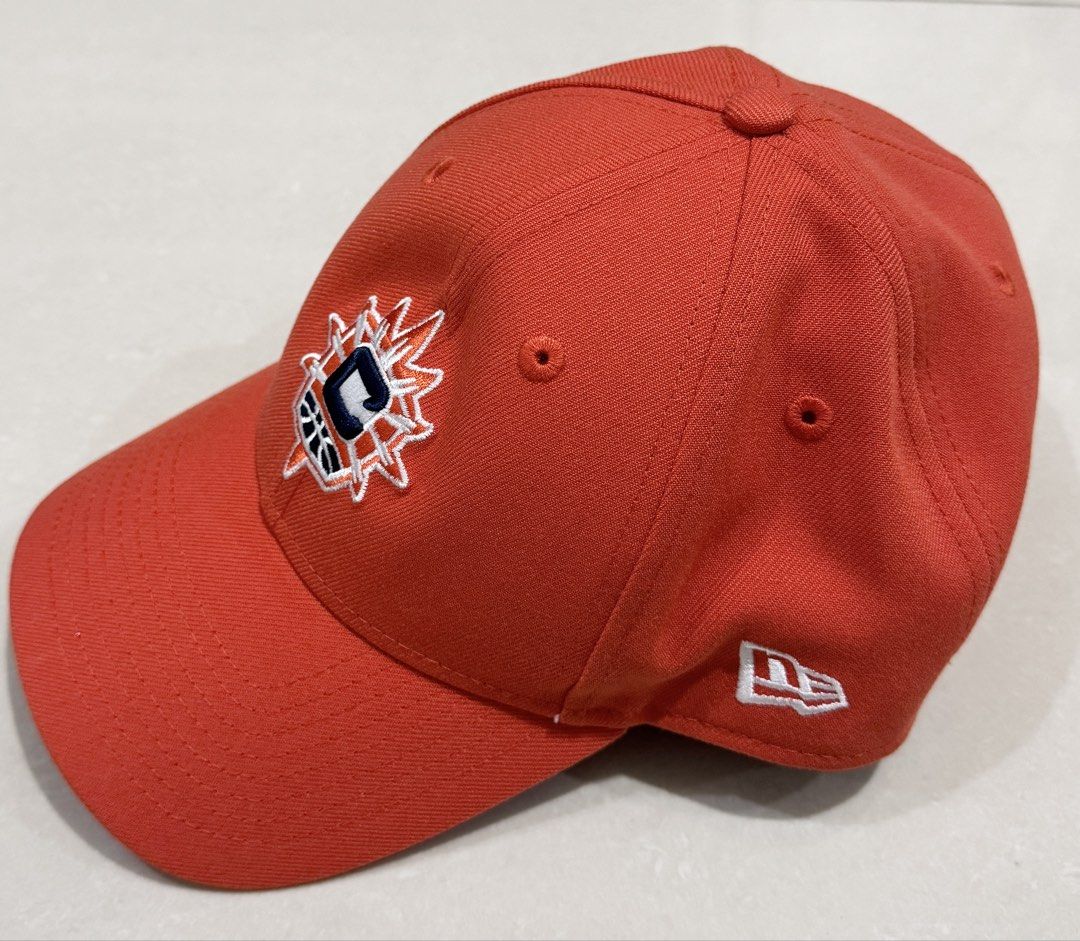 New Era WNBA Orange Snapback Cap (Category: Caps & Hats) located in Pasay City. Submitted by prelovedd.nutz (Listing ID 1464117500, Image 3). Description: - Orange New Era 9FORTY cap - Features the WNBA logo on the side - Adjustable snapback for a comfortable, one-size-fits-most fit - Clearly displays the team logo on the front - Ideal for any basketball fan Meet up Available 😊 Grab delivery Available- Buyer covered the delivery fee..