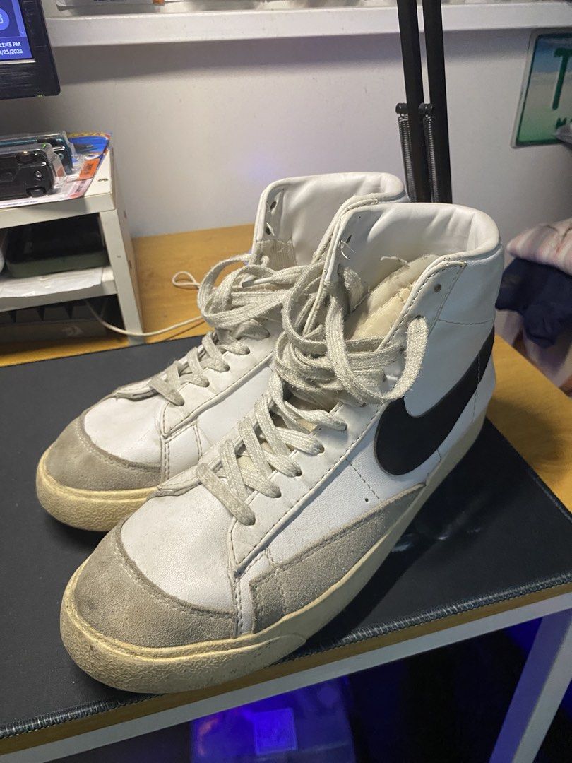 Nike Blazer High (Category: Casual Shoes) located in Quezon City. Submitted by _gabgabclo (Listing ID 1464086233, Image 3). Description: ❌REPS Issue: Sole yellowing, minor sole sep (left pair) near the toe box .