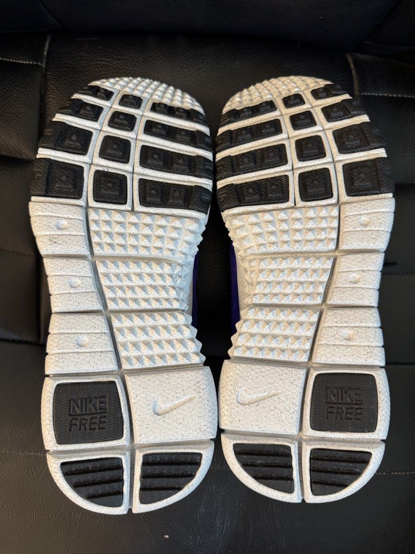 Nike Free (Category: Sneakers) located in Las Pinas. Submitted by _andet (Listing ID 1464056283, Image 2). Description: .