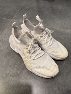(Category: ) located in . Submitted by solegrailph (Listing ID 1464043722, Image 1). Description: .