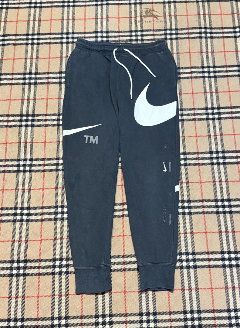 Nike jogger pants (Category: Joggers) located in Cavite. Submitted by markjoseph24866 (Listing ID 1463948594, Image 1). Description: .