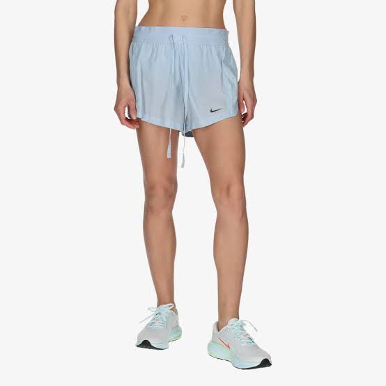 Nike Light Blue Running Division shorts (Category: Activewear) located in Quezon City. Submitted by tan__k (Listing ID 1463955759, Image 2). Description: Authentic Size S Color light blue Condition: Excellent, no flaws Description: pinstriped paneled crinkeled-shell Mid-Rise Brief-Lined Lightweight shorts NO lowballers, No more haggling unless buying 2 or more items from my list :).