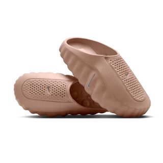 (Category: ) located in . Submitted by abathingcouture (Listing ID 1464068970, Image 1). Description: .