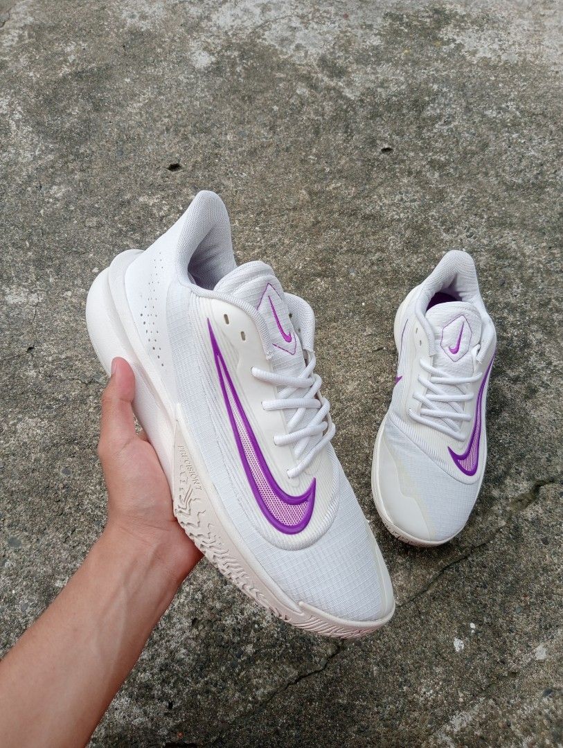 Nike Basketball Shoe Precision 7 | Size 11 (Category: Casual Shoes) located in Manila. Submitted by clerc25 (Listing ID 1464037073, Image 1). Description: Nike Precision 7 "White/Purple" with Box Size: 11 US/ 29cm/ 45 EUR Condition: 10/10 - Used ONCE. - Got stuck. hndi na nagamit. Js DM me If you're interested. Asking: 1,800+ sf (Negotiable) Loc: Plaridel, Bulacan.