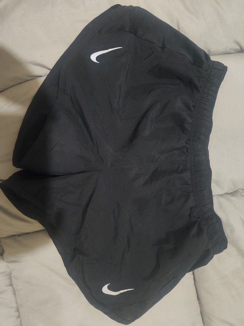 Nike Running Shorts - Multiple Colors & Styles (Category: Activewear) located in Manila. Submitted by mqdceee (Listing ID 1464136902, Image 3). Description: running shorts 2xu med. 28 to 32 waist nike. all small. 26 to 30 waist 250 each. may bawas pag as pack.