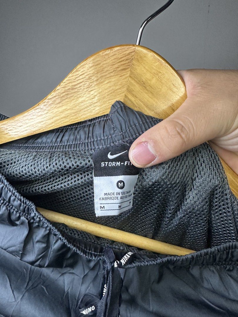 NIKE STORMFIT (Category: Jeans) located in Molave. Submitted by thriftmate13 (Listing ID 1464079646, Image 2). Description: .