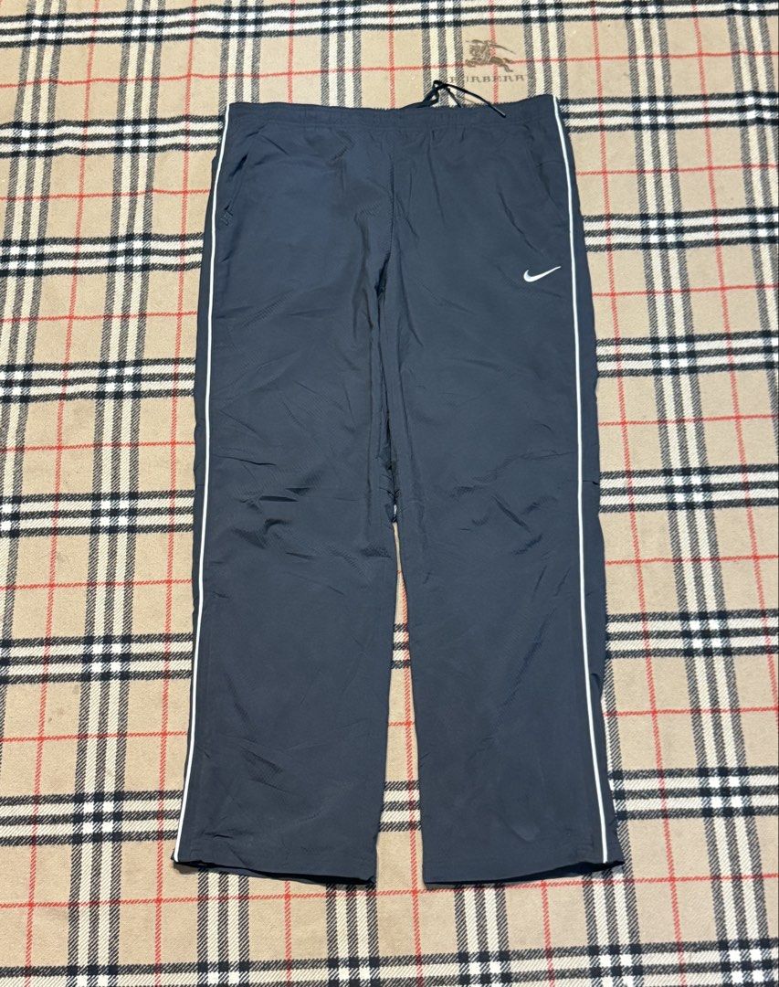 Nike track pants (Category: Jeans) located in Cavite. Submitted by markjoseph24866 (Listing ID 1463951470, Image 1). Description: .
