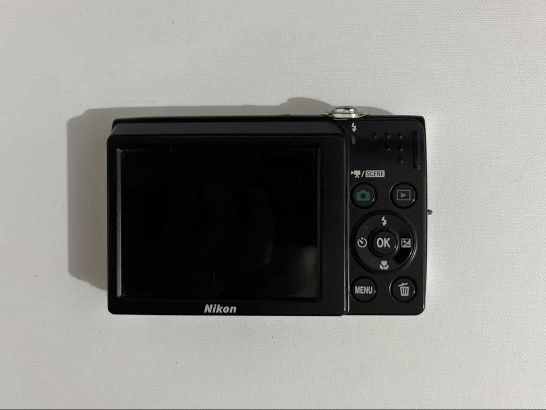 nikon coolpix s2500 untested (Category: Cameras) located in Rizal. Submitted by le.pln (Listing ID 1464032878, Image 2). Description: nikon coolpix s2500 PHP 499 + sf infos: - 12.0 MP - 4x zoom - last opened in 2025 - no charger already previous issues: - screen turning black - buttons not working properly - no playback mop: gcash mod: j&t.