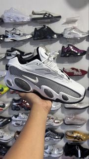 (Category: ) located in . Submitted by sneakerfreakerph (Listing ID 1464079082, Image 1). Description: .