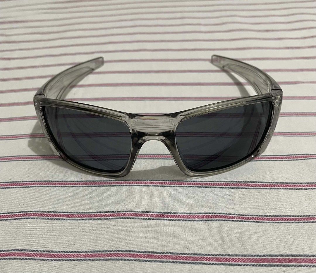 Oakley Fuel Cell Polished Sunglasses (Category: Sunglasses & Eyewear) located in Bacolod City. Submitted by abkicks_apparel (Listing ID 1464119562, Image 1). Description: Oakley Fuel Cell Polished Sunglasses Excellent Condition Normal Sign of Use Only In Presentable Condition No Case or Box Item Only No Hidden Issues .