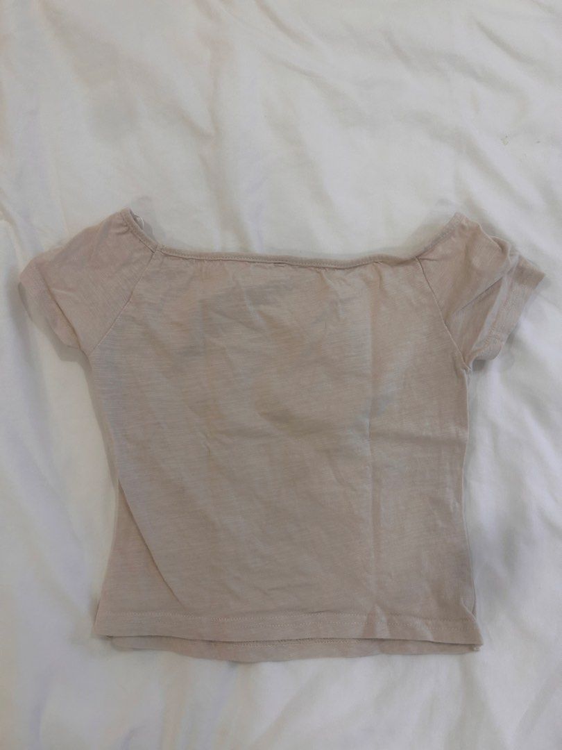 off shoulder beige beach shirt summer top (Category: Others Tops) located in Paranaque City. Submitted by bruised_soup (Listing ID 1464095469, Image 2). Description: cut tag since itchy rfs: decluttering mop: gcash / bank transfer mod: jnt / lalamove -> payment first before shipment -> sf shouldered by buyer -> first to pay gets the item -> no cancellations/returns 🏷️ y2k top, y2k baby tee, vintage baby tee, fitted top, cropped top, graphic tee,