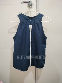 (Category: ) located in . Submitted by glitzngarments (Listing ID 1463983135, Image 1). Description: .