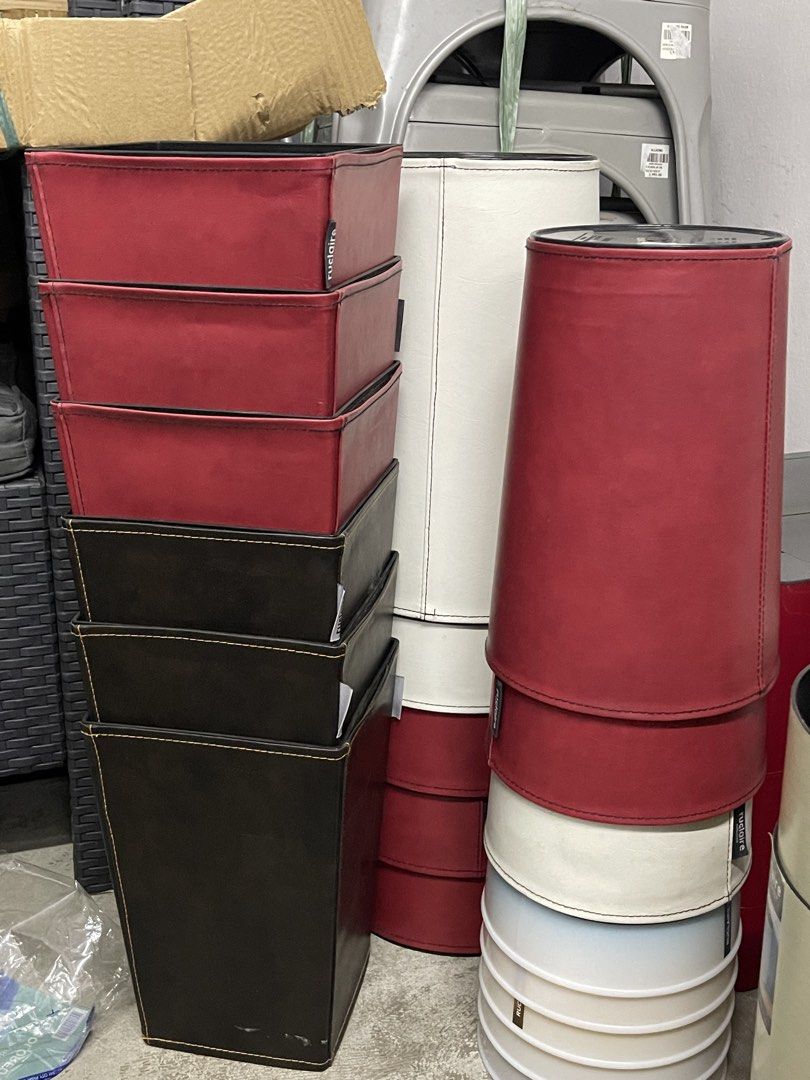 Office trash bins (leather exterior) (Category: Waste Bins & Bags) located in Muntinlupa City. Submitted by declutter.clubph (Listing ID 1464102108, Image 1). Description: ₱250 each (take all ₱200) Display pullouts 3 different colors: brown, red, ivory 2 different size: Small, Large 2 different shapes: Cylinder, Square In stock: 34pcs .