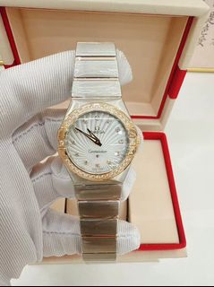 （分類：）位於 。 由 vientiane_watch 提交（商品編號 1463982991，圖片 1）。簡介： 。
