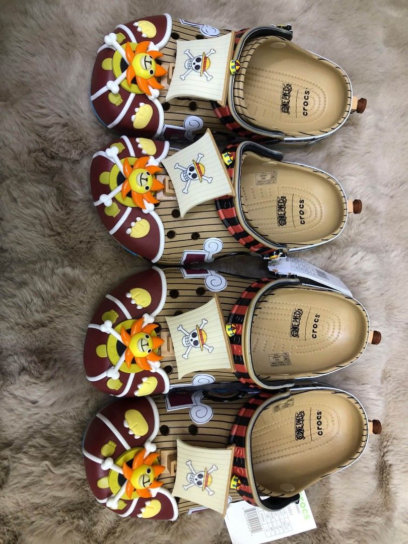 ONE PIECE X CROCS Thousand sunny (Category: Slippers & Slides) located in Manila. Submitted by ddg_s (Listing ID 1464057427, Image 3). Description: MPO 3499 authentic 36 - 40 41 - 45 complete Inclusion.