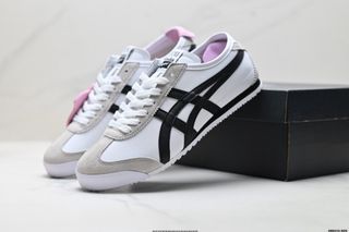 (Category: ) located in . Submitted by factory.shoes.outlet (Listing ID 1463942568, Image 1). Description: .