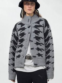 (Category: ) located in . Submitted by archival_thrifted.ph. (Listing ID 1463947679, Image 1). Description: .