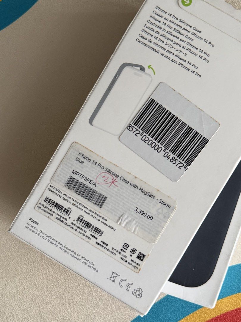 Original Apple Silicone MagSafe Case for iPhone 14 Pro (Category: Cases & Sleeves) located in Manila. Submitted by razelysonn (Listing ID 1464008013, Image 2). Description: 1,250 each fixed price .