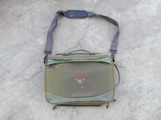 (Kategori: ) berada di . Dikirim oleh vibe.dava (ID iklan 1464132810, Gambar 1). Deskripsi: .