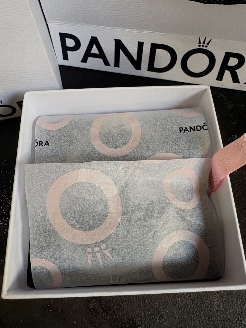 Pandora (Category: Jewelry) located in Antipolo. Submitted by angelasanv44409 (Listing ID 1463941606, Image 3). Description: presyuhan nio napo pandora aunthentic with box and free charm. galing australia po yan.