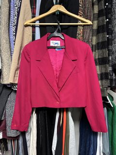 (Category: ) located in . Submitted by isabelasthriftclothes (Listing ID 1464065884, Image 1). Description: .