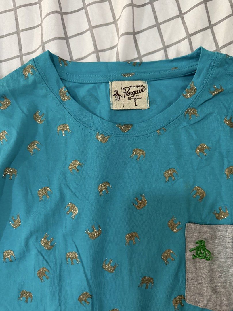 Penguin Pocket Tshirt (Category: Tshirts & Polo Shirts ) located in Quezon City. Submitted by pinkyswearshop (Listing ID 1463975713, Image 3). Description: .
