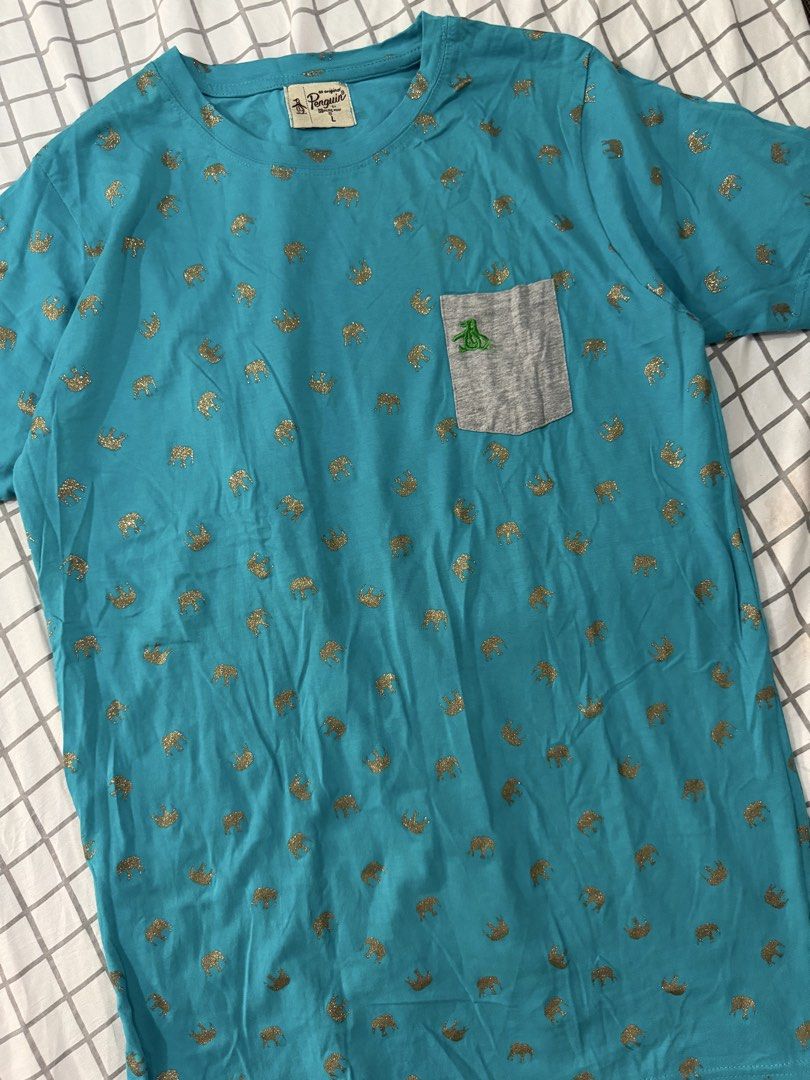 Penguin Pocket Tshirt (Category: Tshirts & Polo Shirts ) located in Quezon City. Submitted by pinkyswearshop (Listing ID 1463975713, Image 2). Description: .