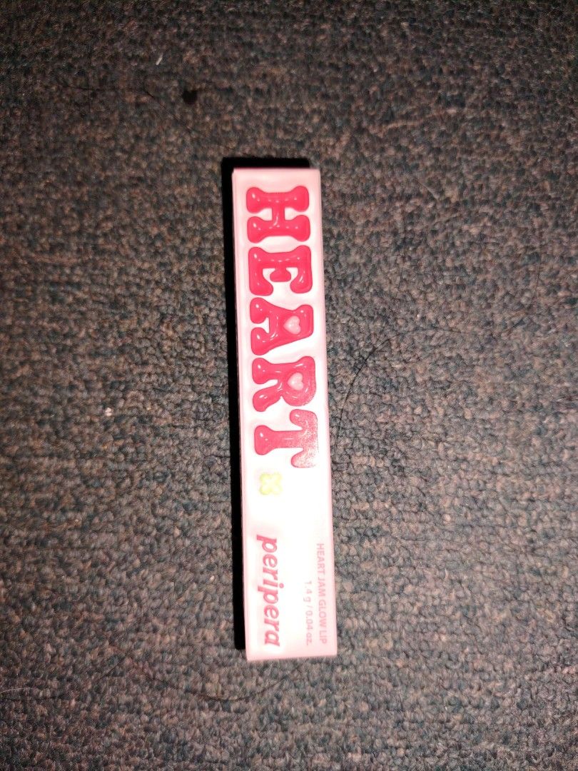 Peripera heart jam lip glow (Category: Makeup) located in Manila. Submitted by pinkybeautycon26 (Listing ID 1464033596, Image 1). Description: clearanca sale swatch only shade 09 cherry filling 📥 pm for more inquiries.