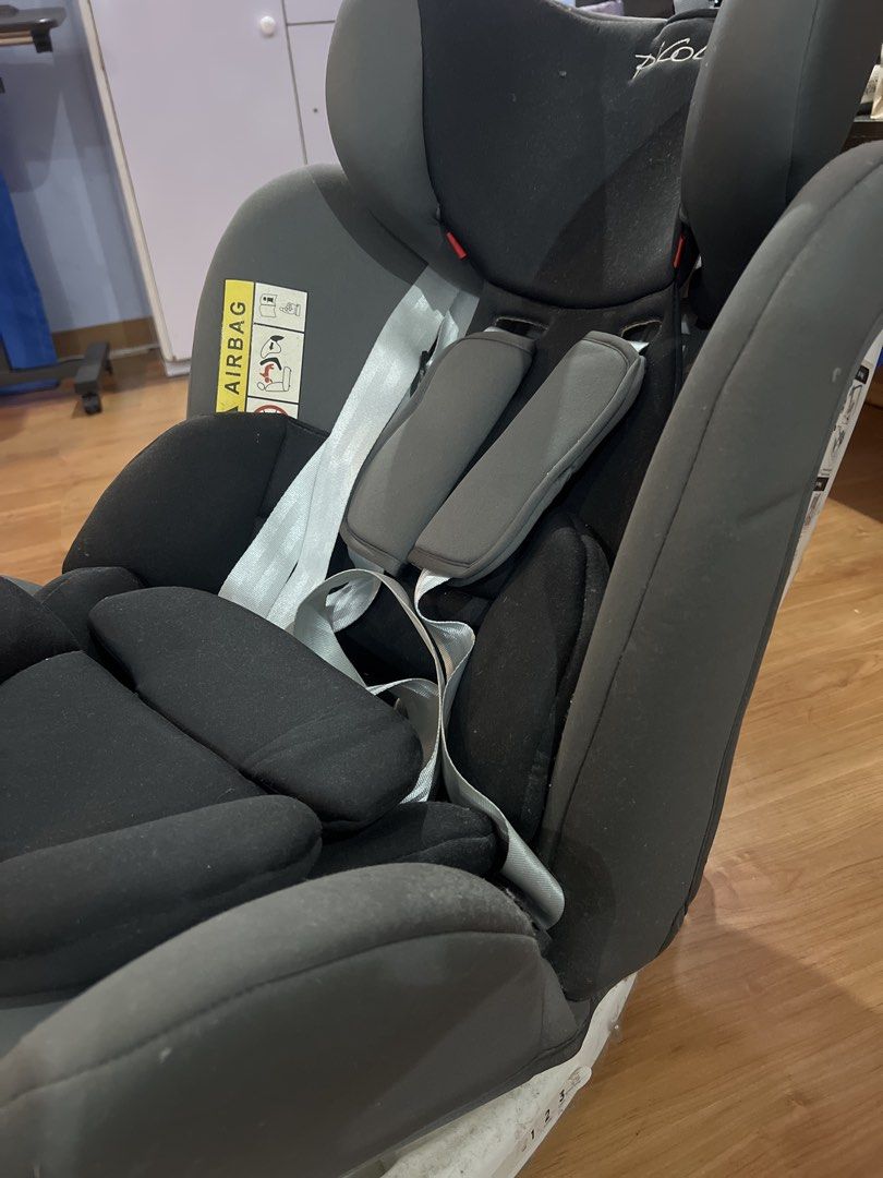 Piccolo Car Seat Group 0+ 1 2 3 ECE R44/04 (Category: Car Seats) located in Manila. Submitted by lychie03 (Listing ID 1464070887, Image 3). Description: Price today: 10k+ ONLY USED ONCE !! - Piccolo car seat for sale - Suitable for Group 0+, 1, 2, 3 (0-36kg) - Meets ECE R44/04 safety standards - Can be installed with or without ISOFIX - Adjustable harness for comfort and safety - Stylish grey and black colorway - Perfect for growing kids.