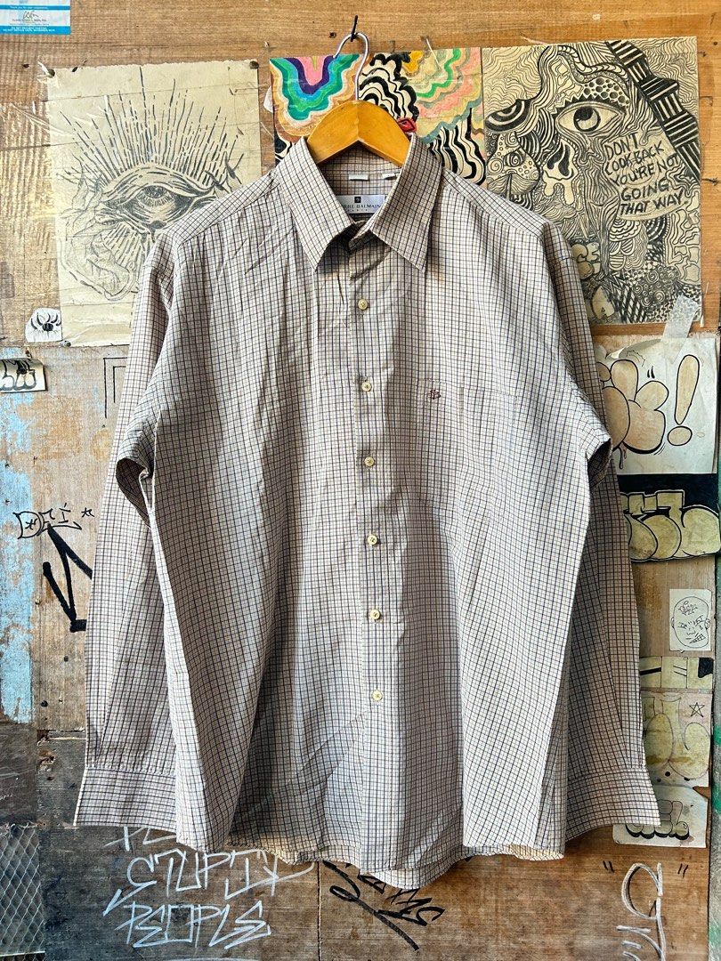 Pierre Balmain Botton down Polo longsleeve (Category: Formal Shirts) located in Taguig. Submitted by visuallifestyle (Listing ID 1463938951, Image 1). Description: Excellent condition no isaue.