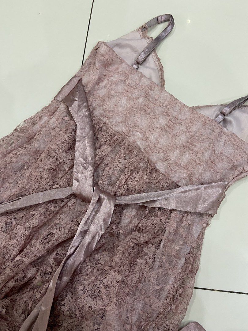 pink lace dress (Category: Dresses) located in Lucena. Submitted by trishteayvette (Listing ID 1463948695, Image 3). Description: .