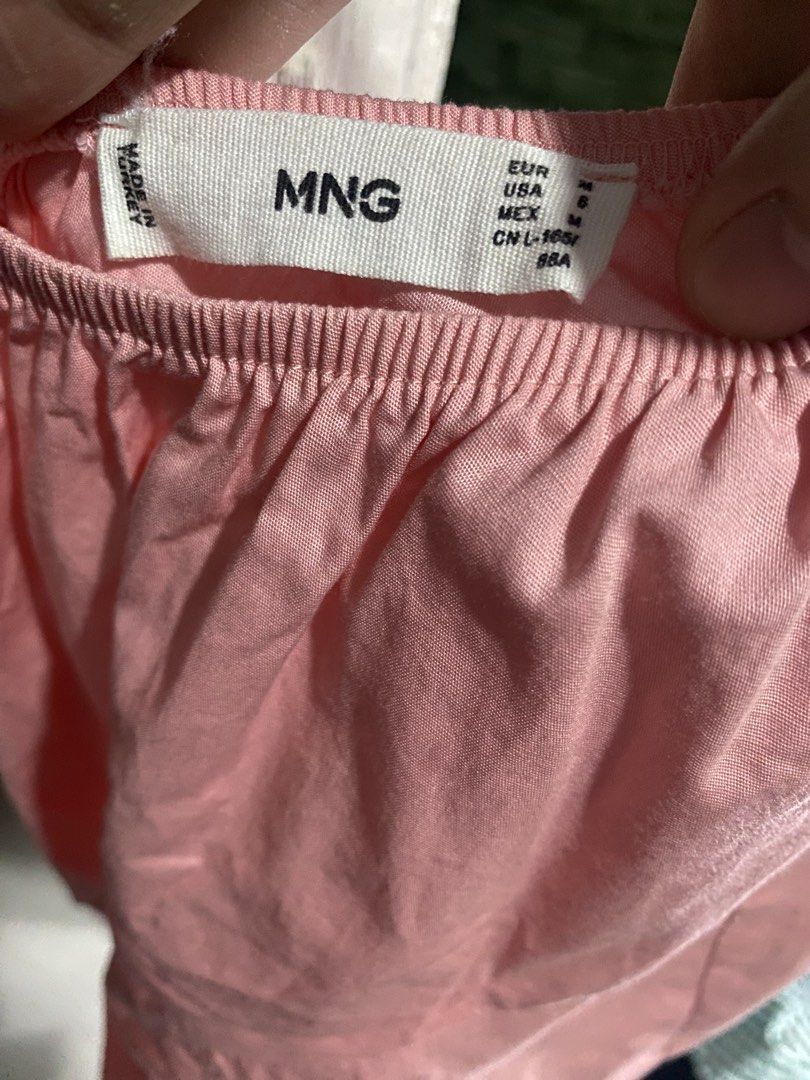 Pink Mango Dress (Category: Dresses) located in Rizal. Submitted by kenrick_2003 (Listing ID 1464013712, Image 2). Description: Mango Pink Dress Size: Medium Measurements: Width: 17 Length: 45.5 Condition: Like new.