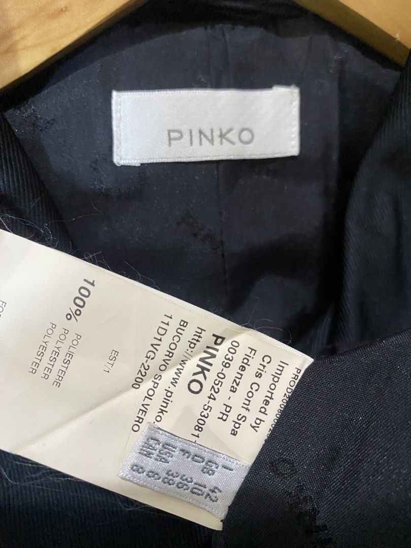 Pinko Trench Jacket (Category: Coats, Jackets and Outerwear) located in Mabalacat. Submitted by calmrabbit.ae2127 (Listing ID 1464062592, Image 3). Description: .