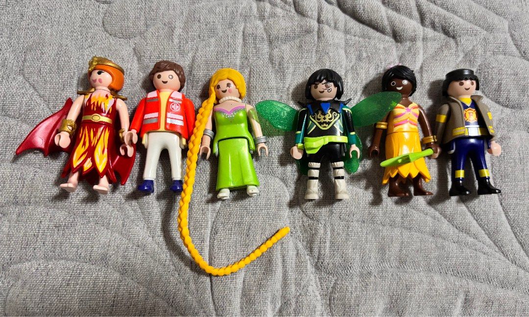 Playmobil figures (Category: Kids Toys) located in Calamba. Submitted by cur8d (Listing ID 1463977342, Image 1). Description: 85 each Take all 450.