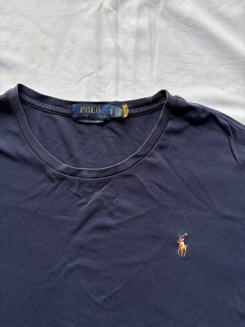 POLO RL (Category: Tshirts & Polo Shirts ) located in Gerona. Submitted by jeerthrift (Listing ID 1464071392, Image 2). Description: POLO RL W-21 L-30.5 Color rate -9/10 Issue:Last pic ₱150+sf.