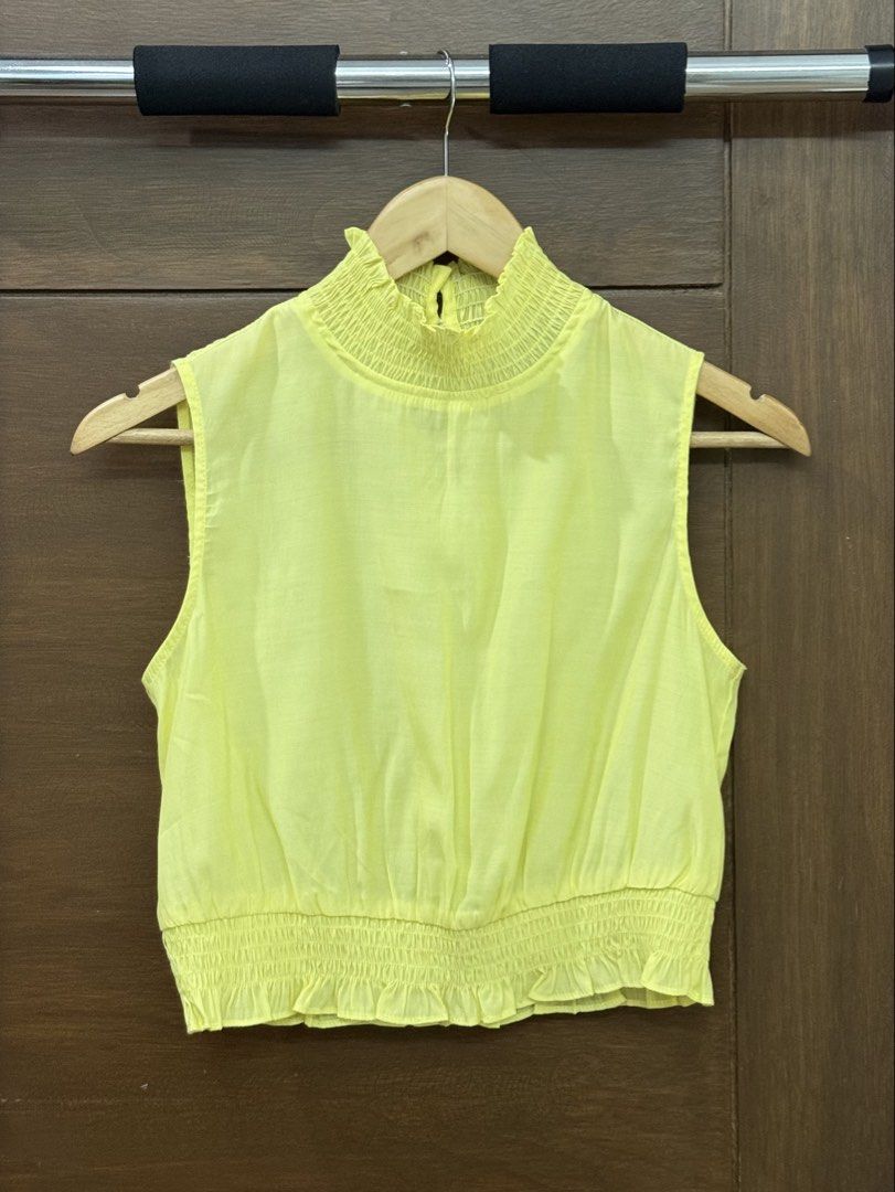 Pomelo Yellow Ruched Mock Neck Top (Category: Sleeveless) located in Tarlac. Submitted by samdeclutters_ (Listing ID 1463658125, Image 1). Description: - Size: S - Fabric: Lightweight, slightly sheer - Never worn, only washed once - RFS: Not my style anymore.