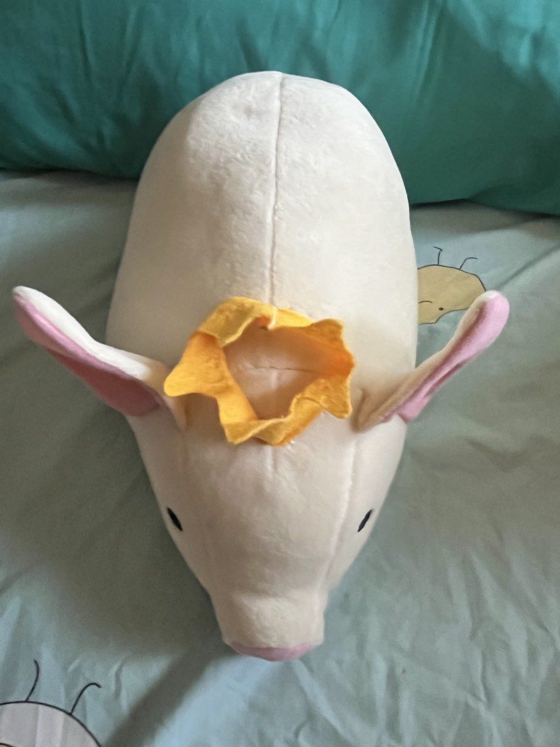POOGIE PIG PLAIN W CROWN #6 (Category: Plushies & Soft Toys) located in Paranaque City. Submitted by bonsaiart (Listing ID 1464044047, Image 2). Description: Good as new 1850(fixed)+ sf Payment first policy (gcash/ paymaya) Shipping ONLY (J&t) NO TO COD NO TO MEETUP NO TO COP (LBC) No breaking of set or bundle.