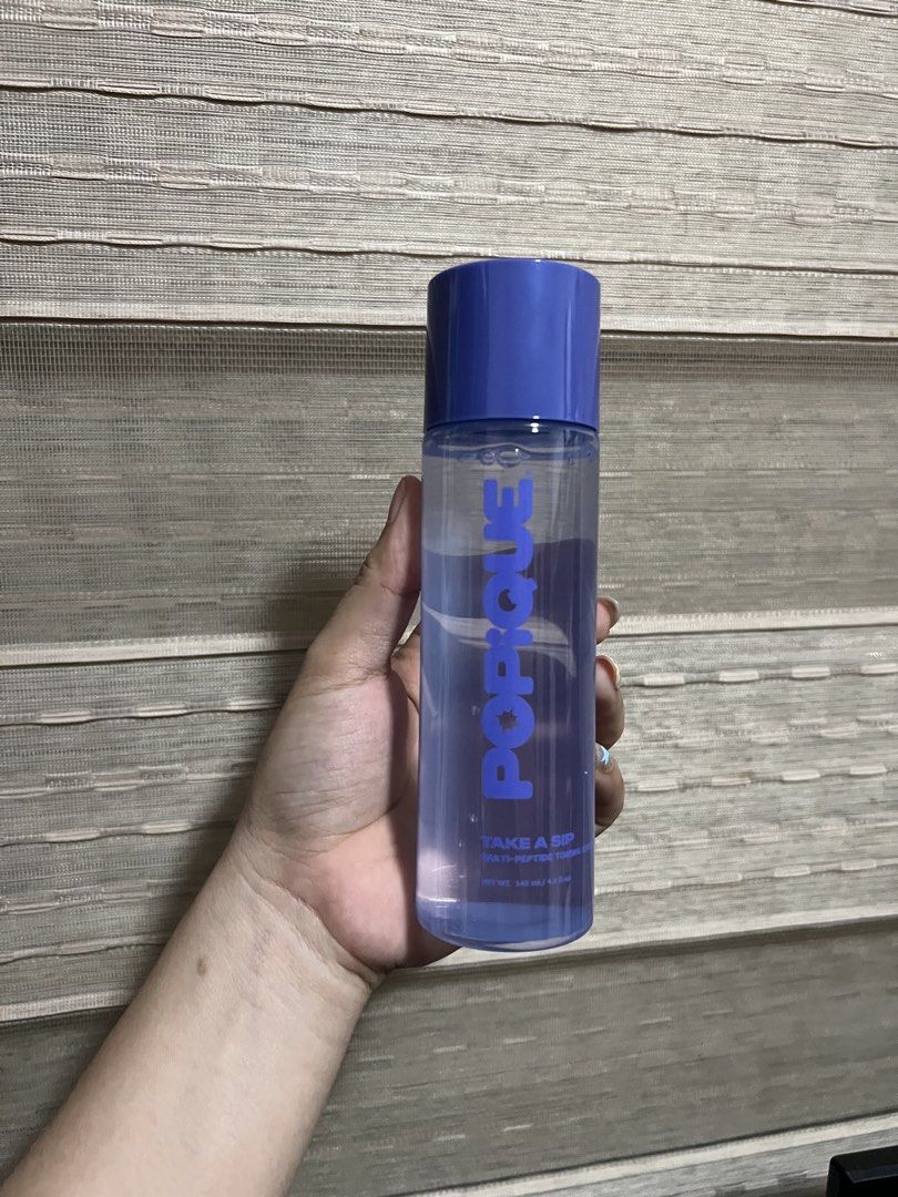 POPIQUE Take A Sip Multi-Peptide Toner (Category: Face Care) located in Paranaque City. Submitted by taiyakii (Listing ID 1464073848, Image 1). Description: -accidentally bought toner instead of setting spray -brand new.