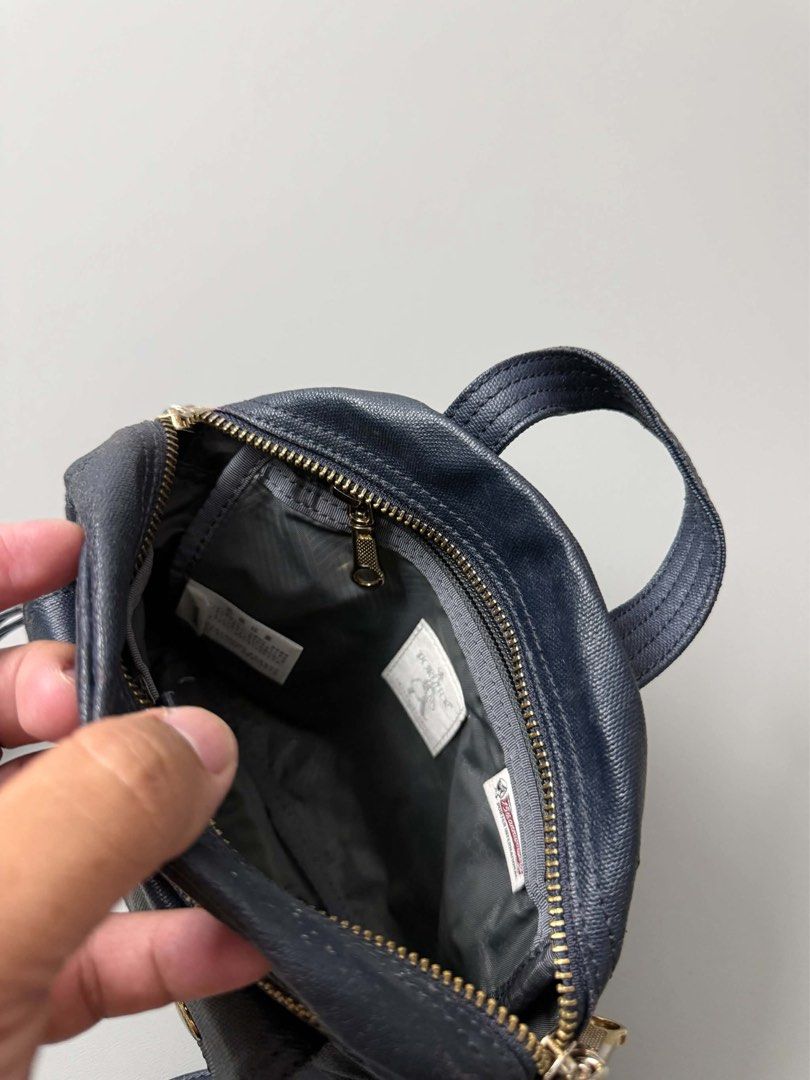 PORTER INTERNATIONAL (Category: Cross-body Bags) located in Guagua. Submitted by sweetboyy (Listing ID 1464062168, Image 3). Description: PORTER INTERNATIONAL “SPIRIT” SERIES MINI CROSSBODY BAG.