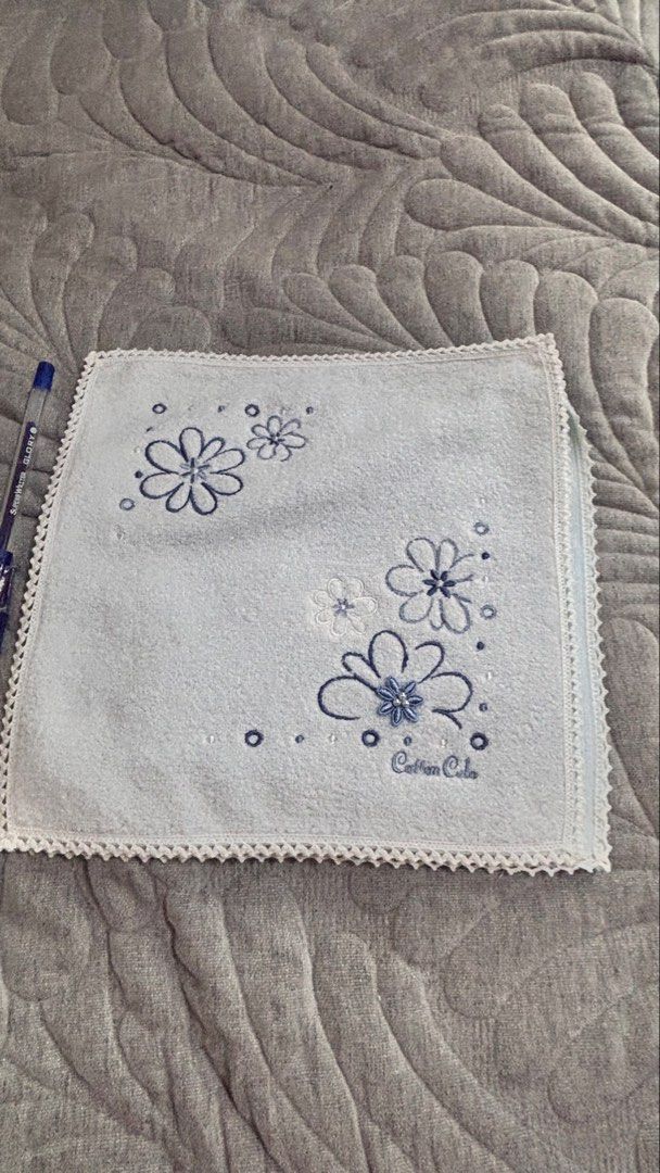 Powder Blue: Japanese Face Towels (Category: Bedding & Towels) located in Calamba. Submitted by cur8d (Listing ID 1464030765, Image 2). Description: 50 each 4 designs available nicer colors in actual.