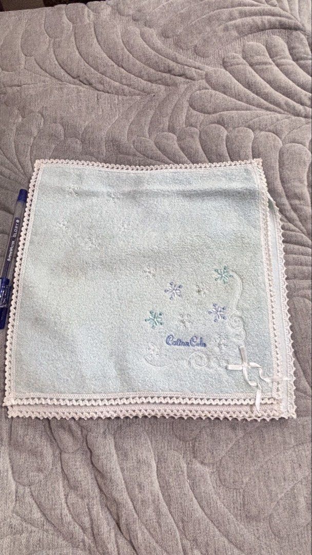 Powder Blue: Japanese Face Towels (Category: Bedding & Towels) located in Calamba. Submitted by cur8d (Listing ID 1464030765, Image 3). Description: 50 each 4 designs available nicer colors in actual.